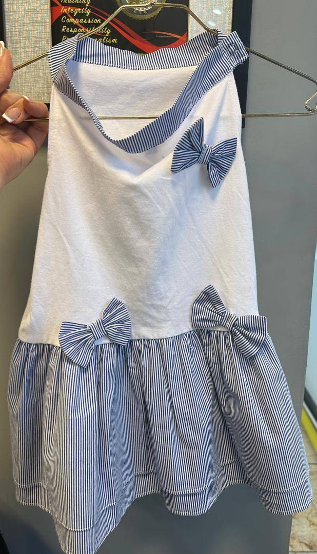 تاپ سفید آبی ویان